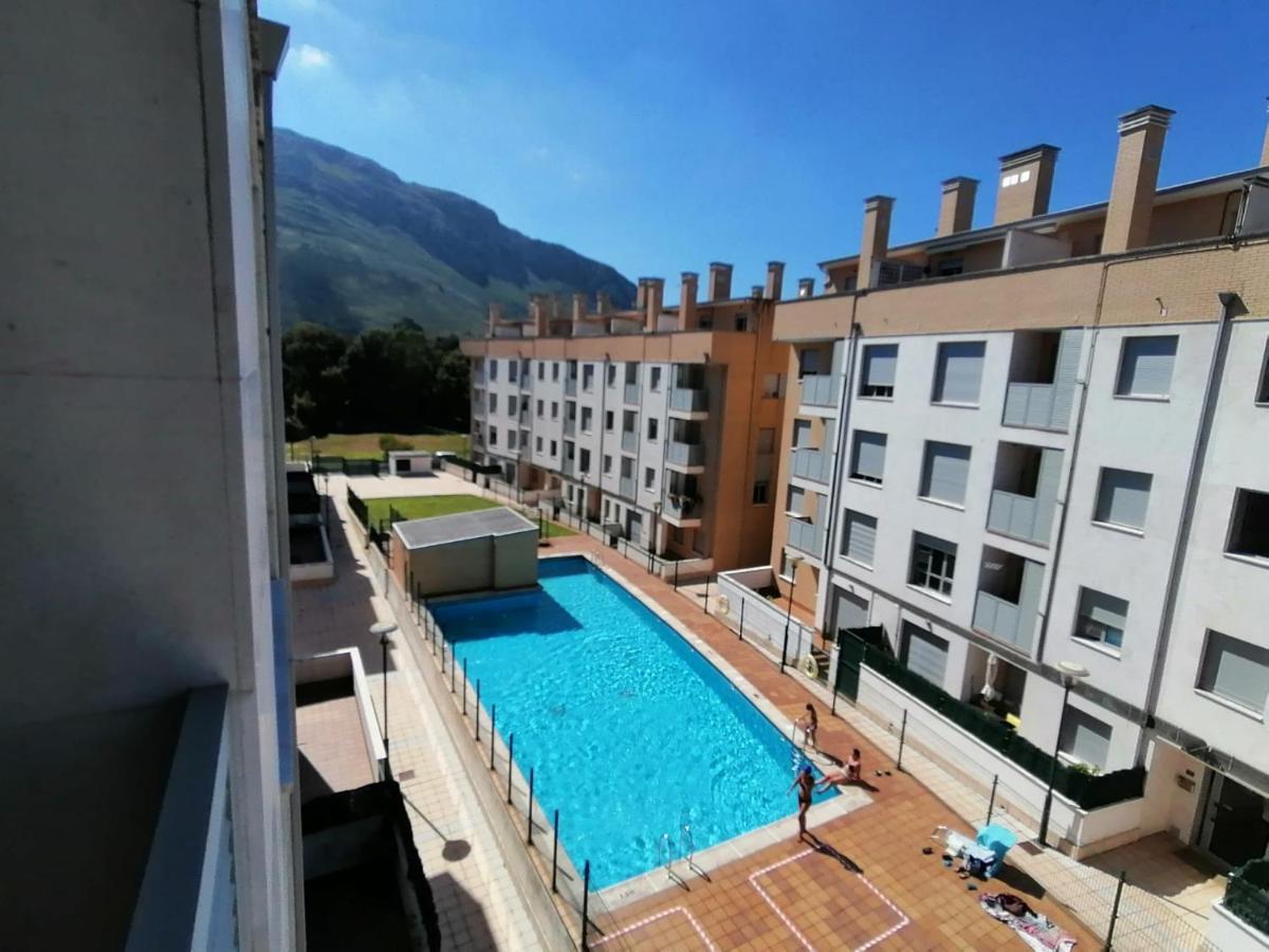 Cuquiellu, apartamento con piscina, 3km playa Llanes Exterior foto
