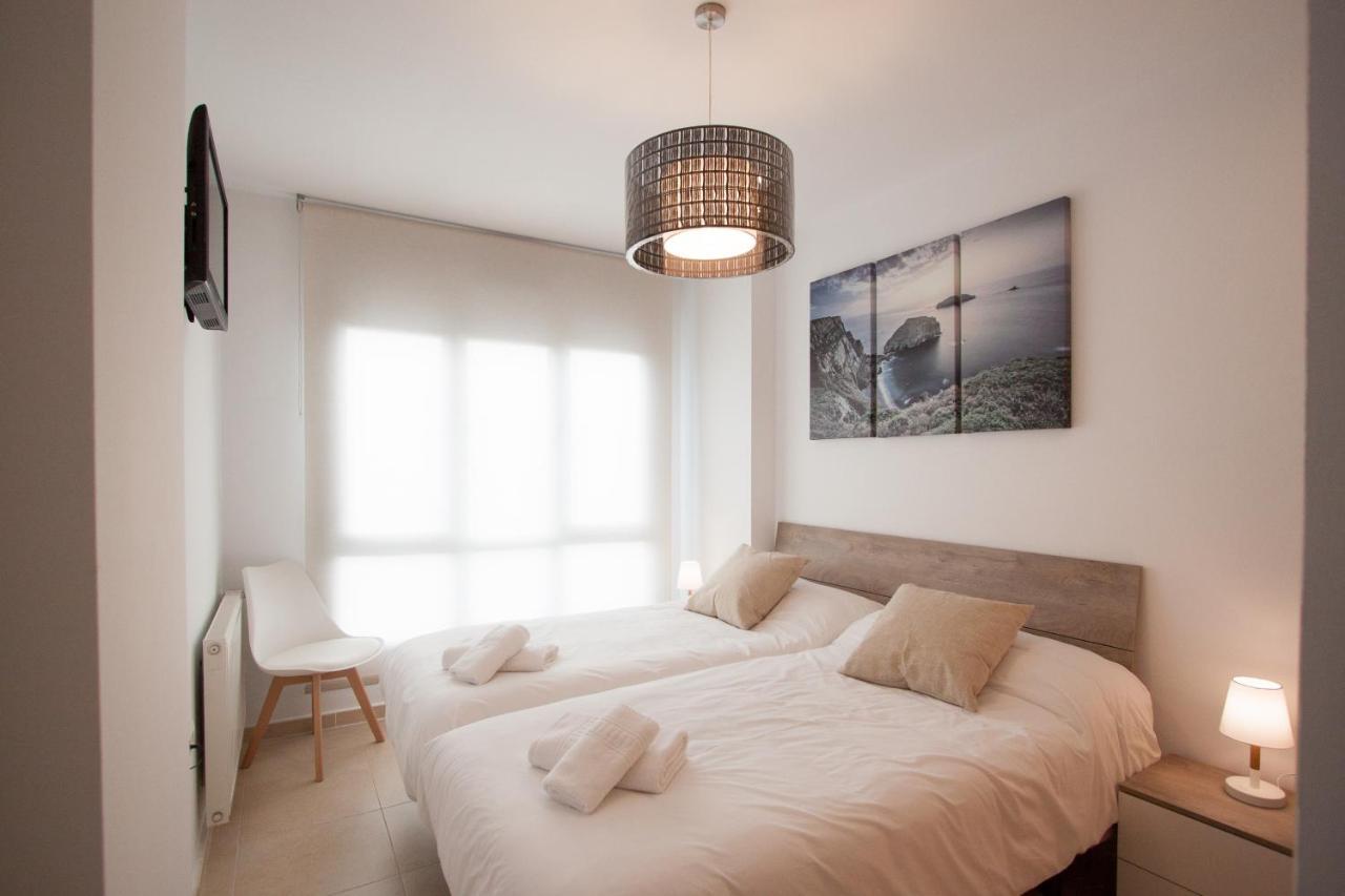 Cuquiellu, apartamento con piscina, 3km playa Llanes Exterior foto
