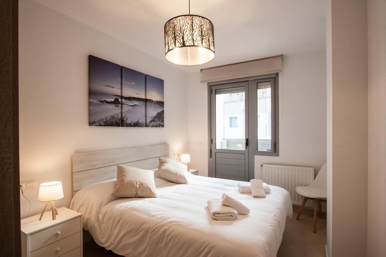 Cuquiellu, apartamento con piscina, 3km playa Llanes Exterior foto